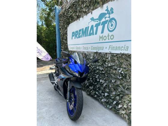 YAMAHA YZF R15 